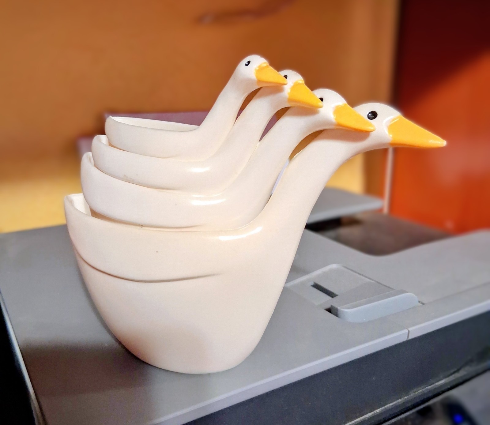 Vintage J.S.N.Y. Melamine Stacking Geese Measuring Cups, 4 Pieces 1/4-1 cup