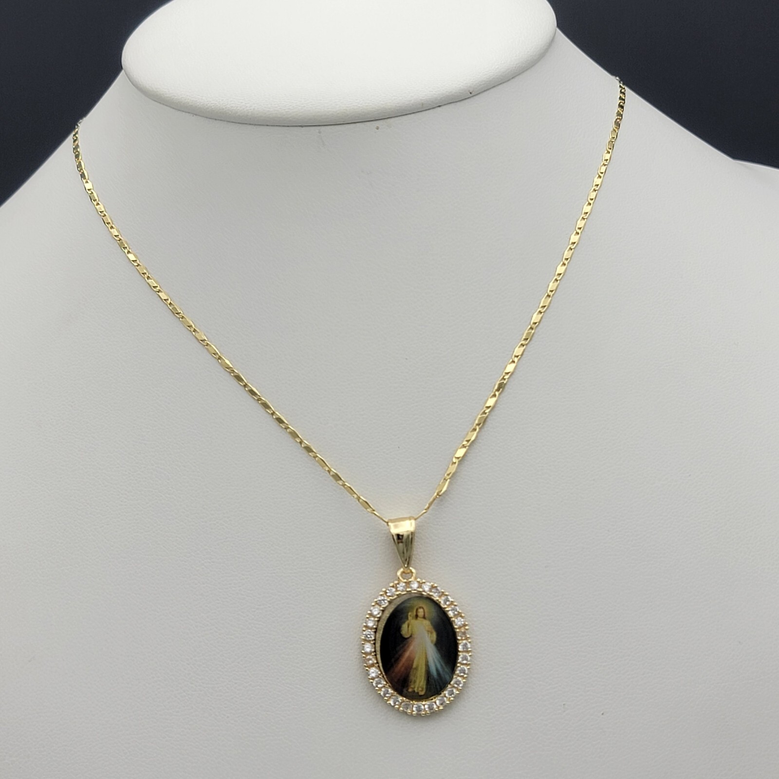 The Divine Mercy 14K Gold Plated Necklace - Pendant & Chain. Divina Misericordia