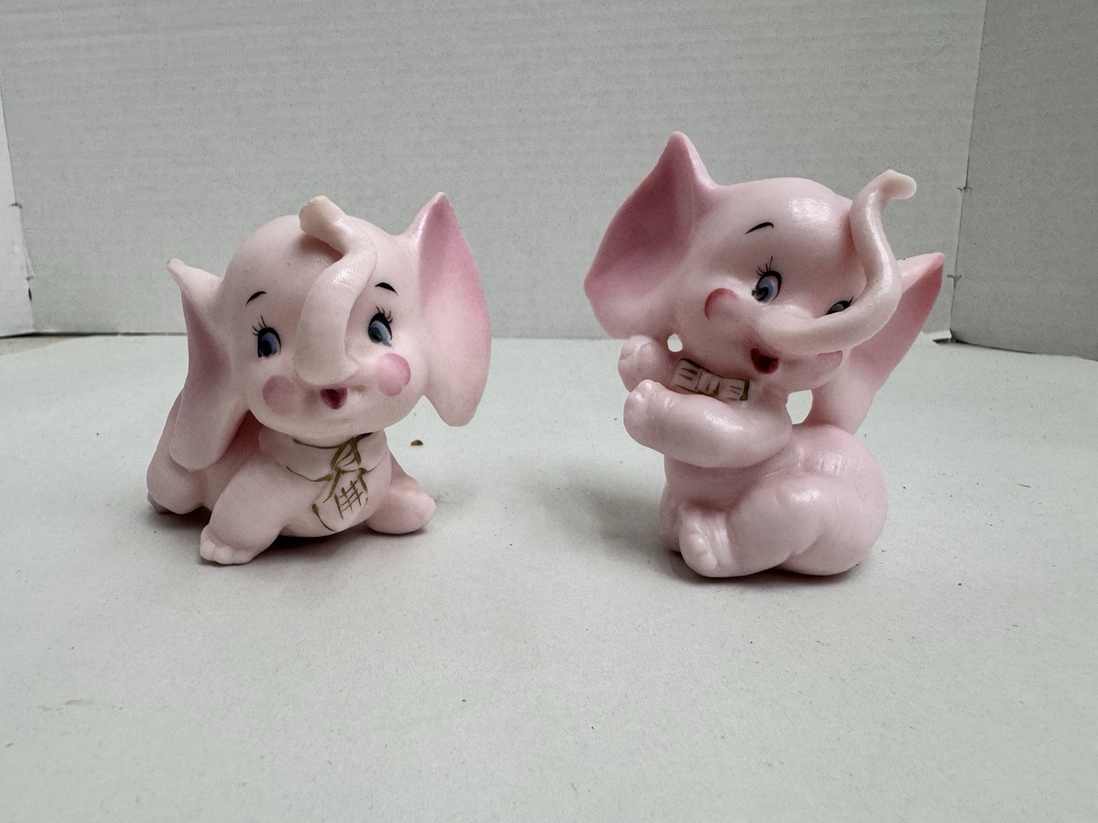 VINTAGE PAIR LEFTON KELVINS PINK ELEPHANTS BISQUE CERAMIC WHIMSICAL FIGURES MCM