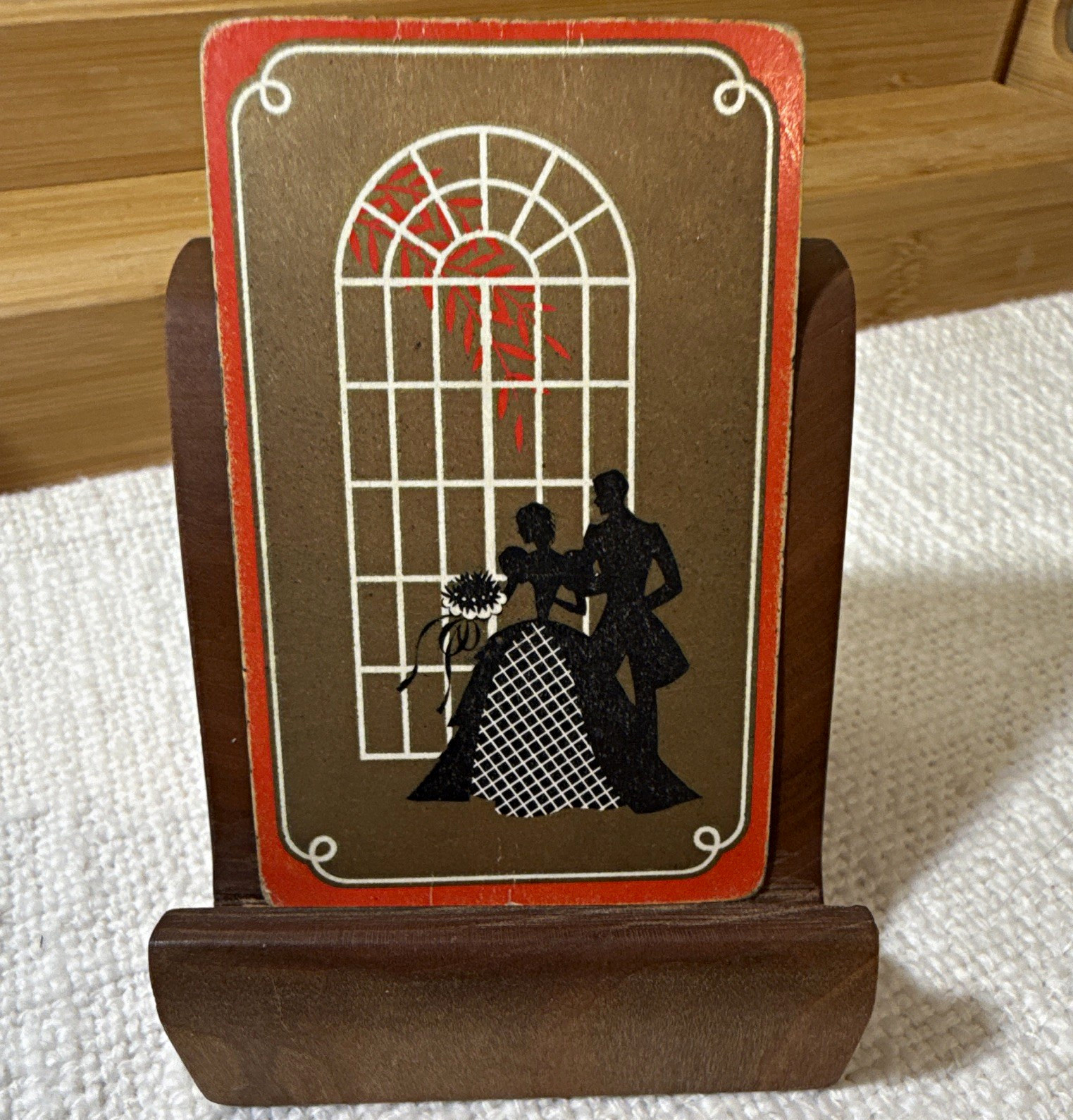 Vintage Art Deco Single Playing Card- Silhouette Couple