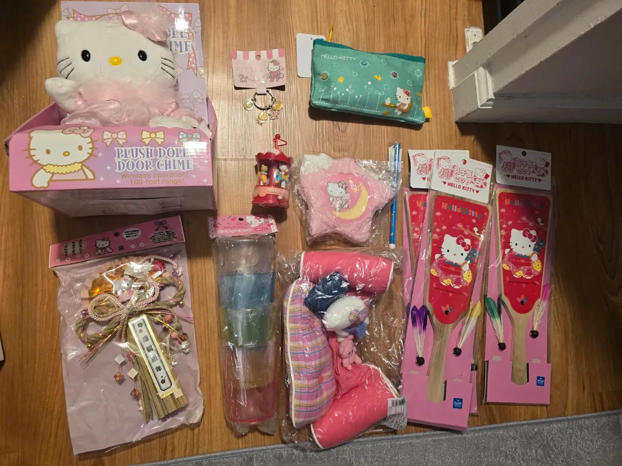 vintage hello kitty and friends sanrio items ~send offers~