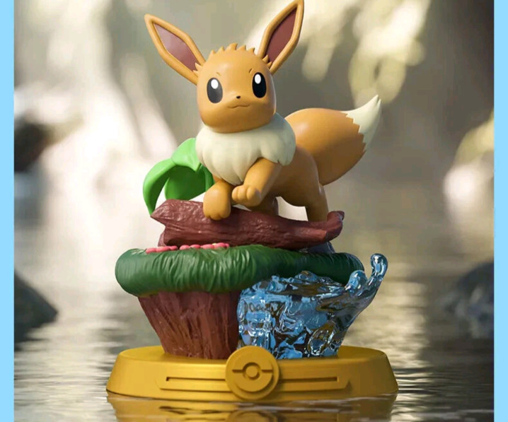 Pokemon Eeveelution Figure Display Bundle Eevee Umbreon Sylveon Vaporeon Gift