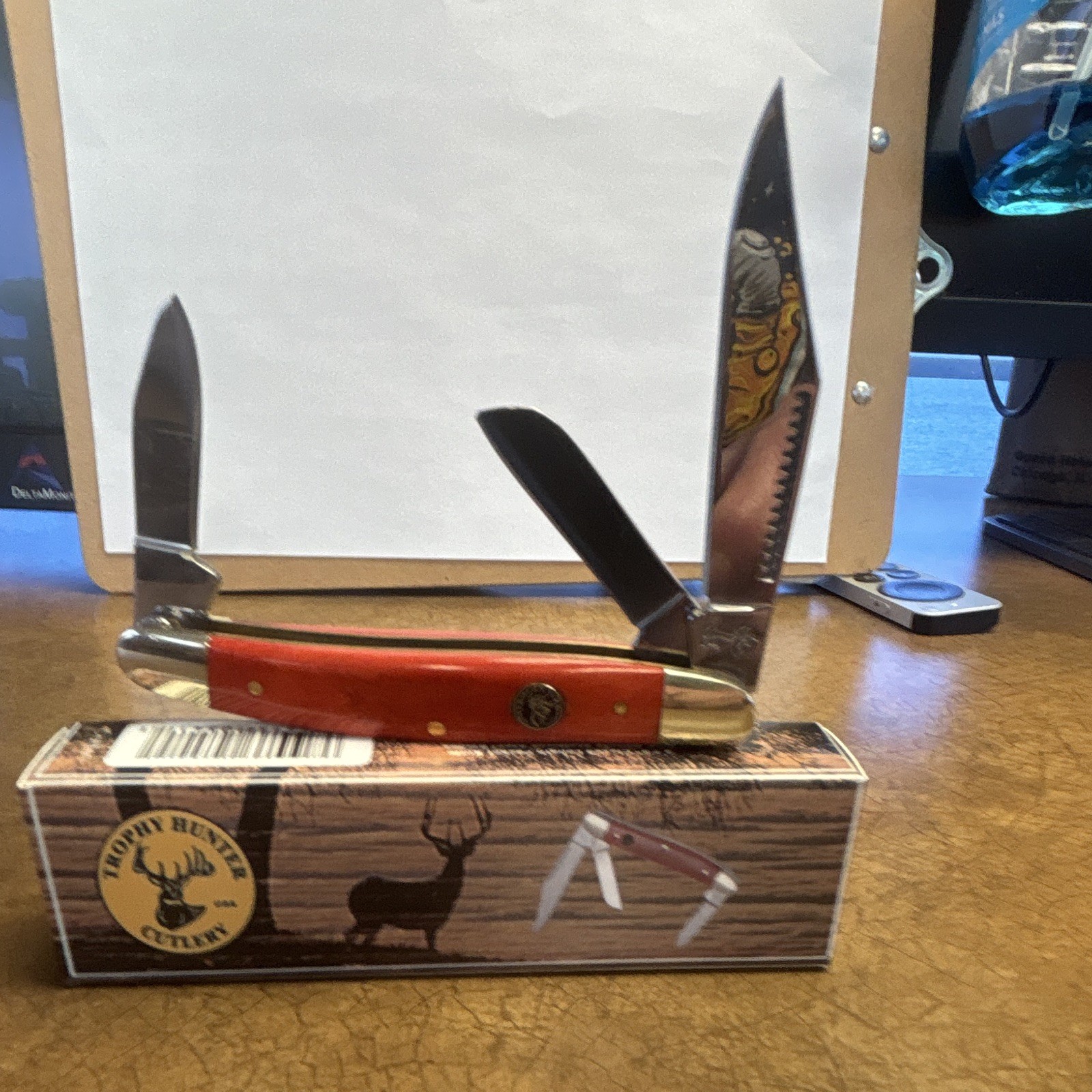 Trophy Hunter Cutlery Pocket Knife Stainless Steel Blade Bone Handle W/ Box