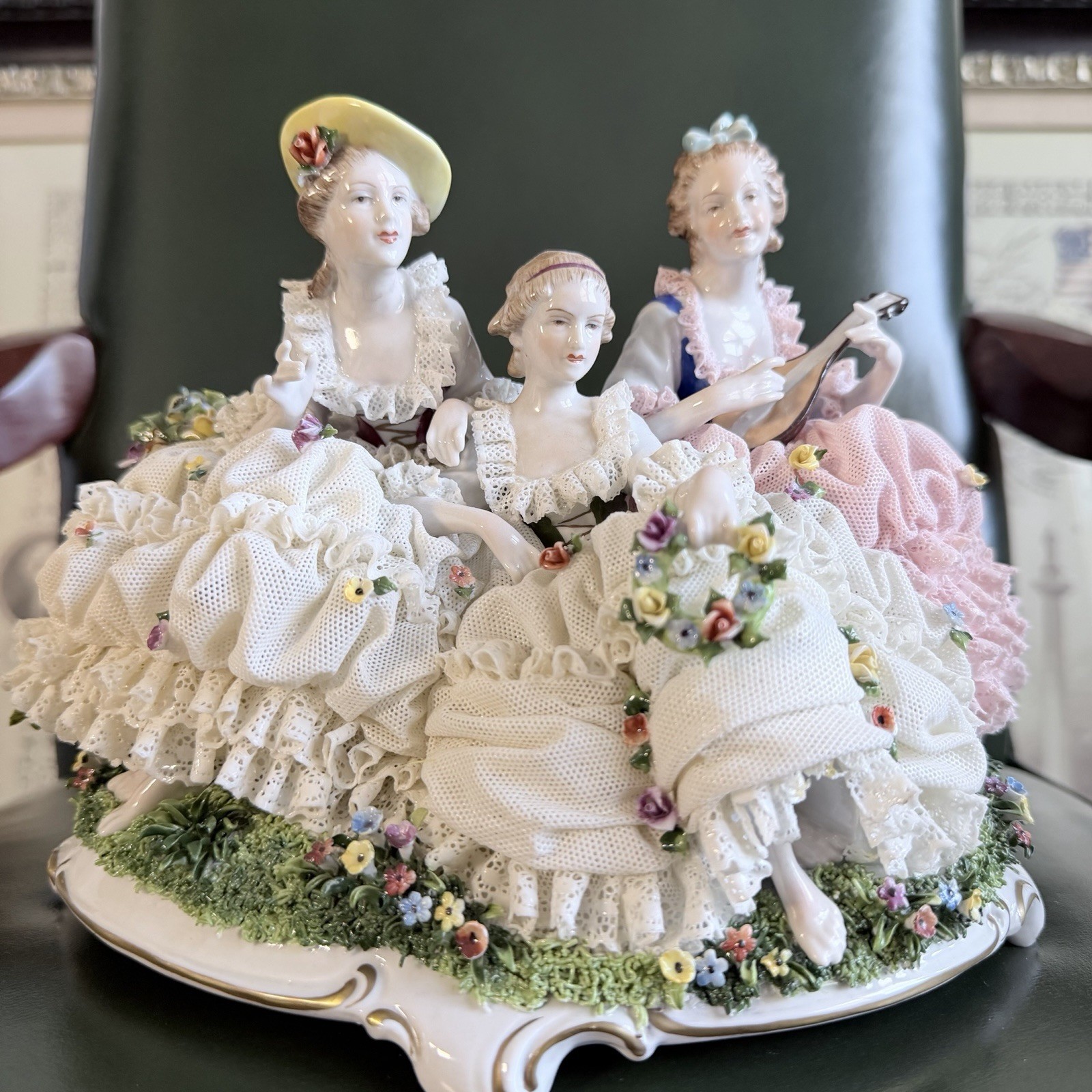Dresden Porcelain Figurine 3 Lady Germany Net Lace Antique Vtg As Is