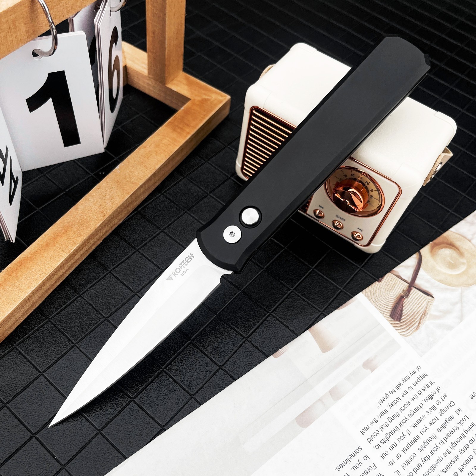 Black Pocket Folding Knife S35VN Blade Aluminum Handle Outdoor Camping Knives
