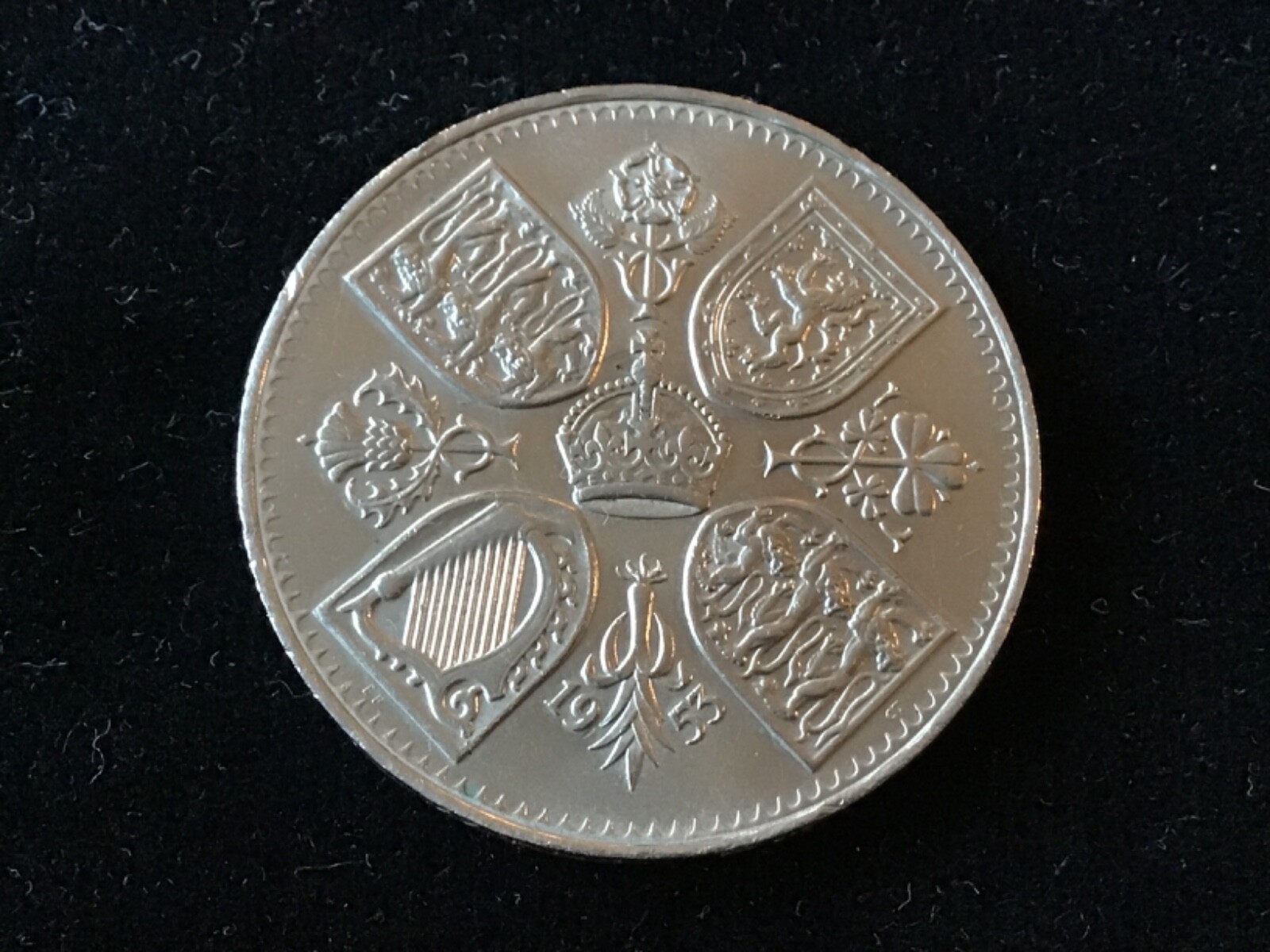 1953 British 5 Shilling Queen Elizabeth Coronation Commemorative Crown 1/4 Pound