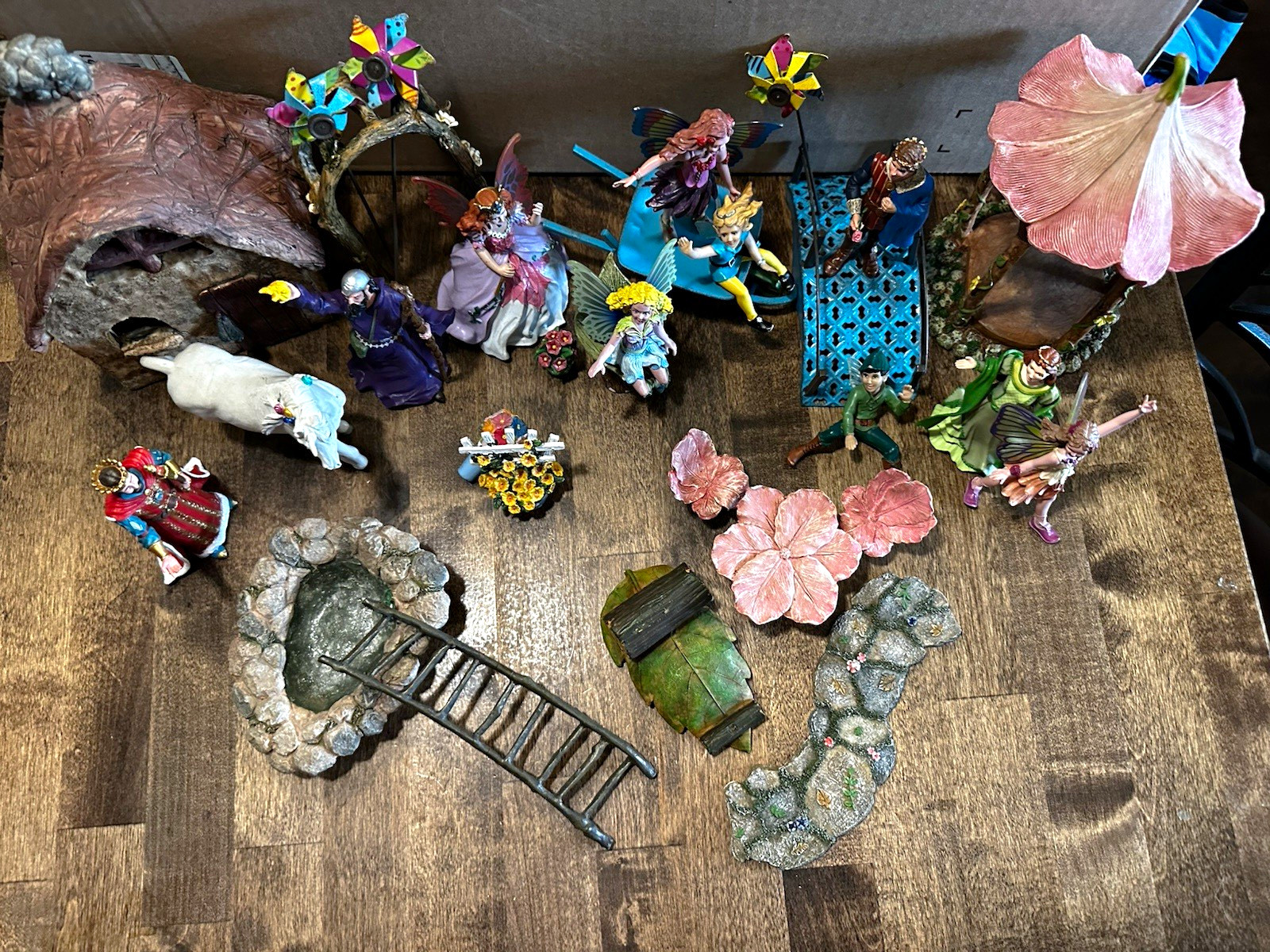 Safari Ltd Days of Old: Fairy Figurines & Accessories Lot - 10 figures plus -