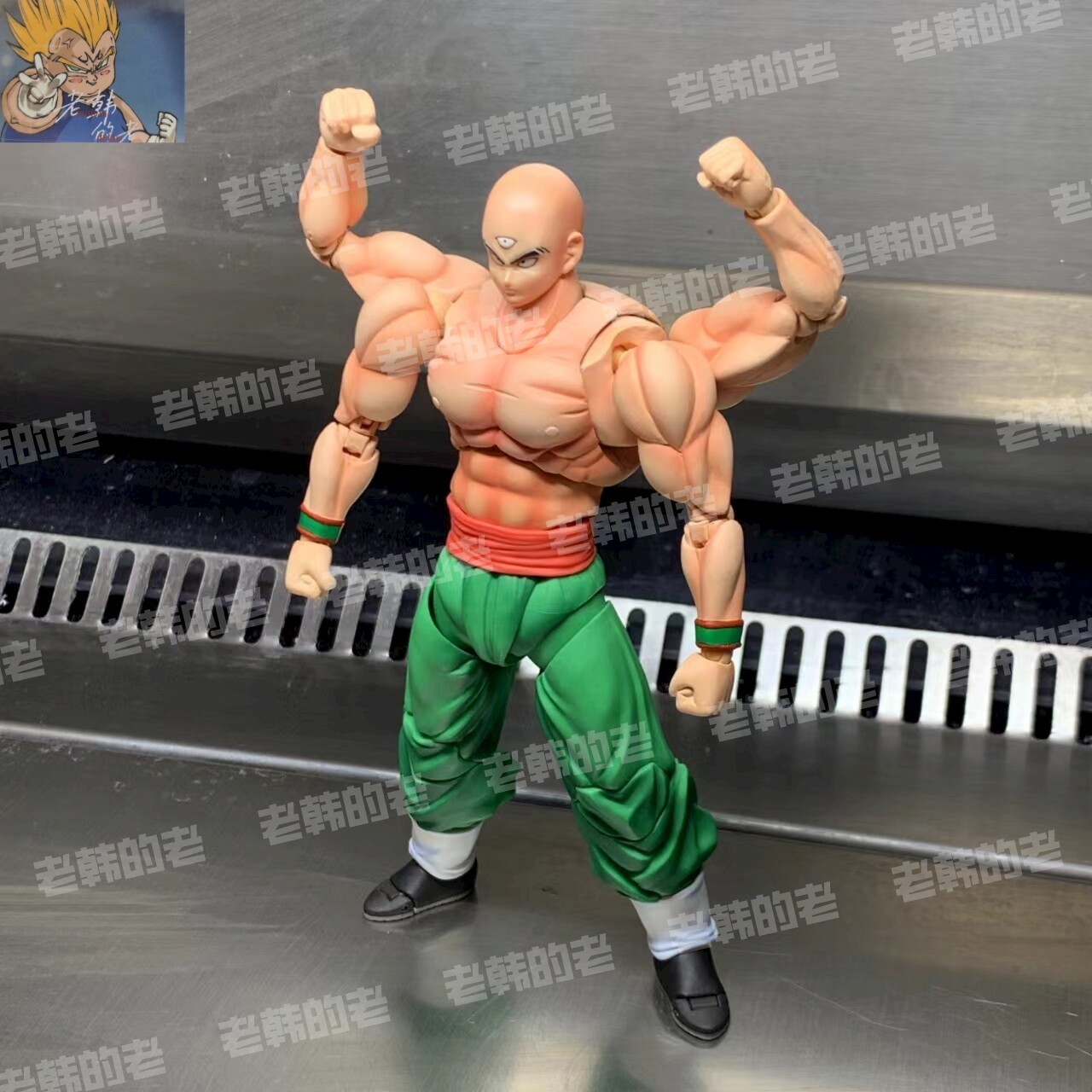 CUSTOM   Dragonball Tien Shinhan  shf