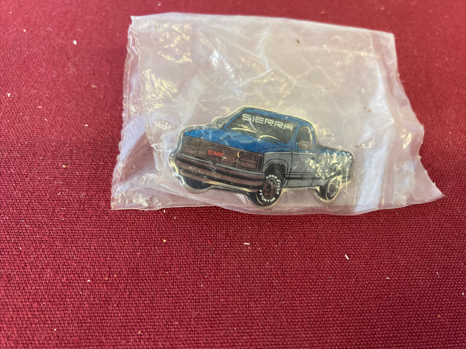 1997 GMC Sierra Hat PIN Lapel Pin 
