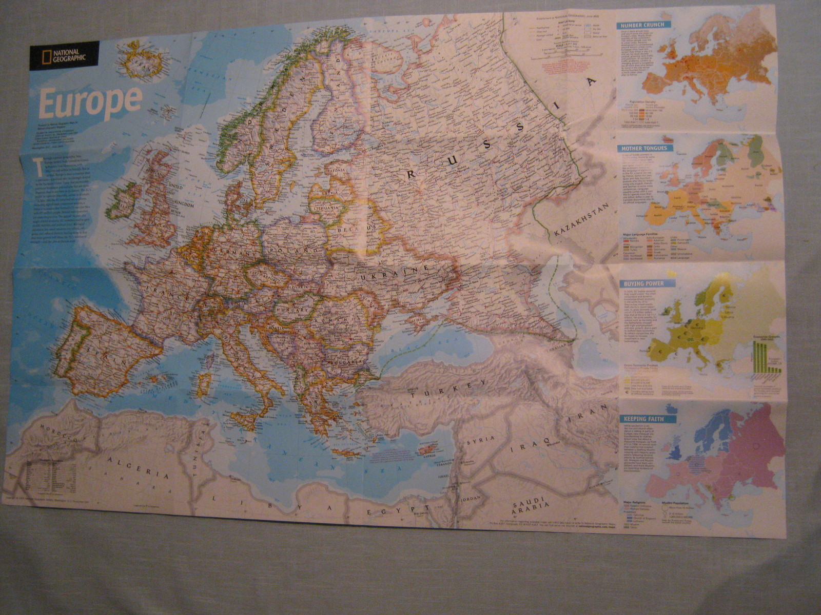 EUROPE MAP + EUROPE IN TRANSITION RESHAPING A CONTINENT National Geographic 2005