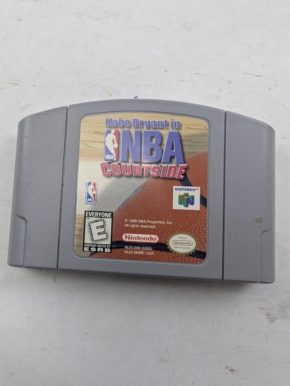Nintendo 64 N64 Kobe Bryant in NBA Courtside Basketball Authentic Working Tested