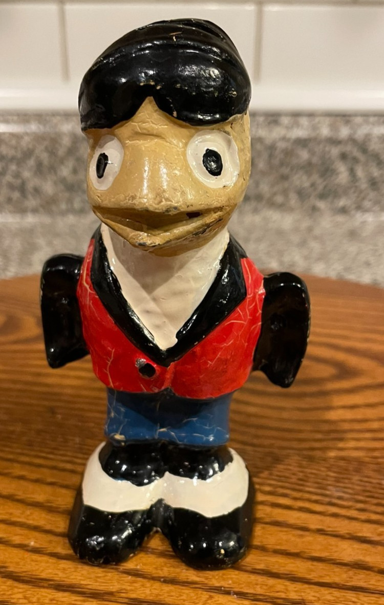 Vintage cast iron Small bank Duck with suit on 4.5\