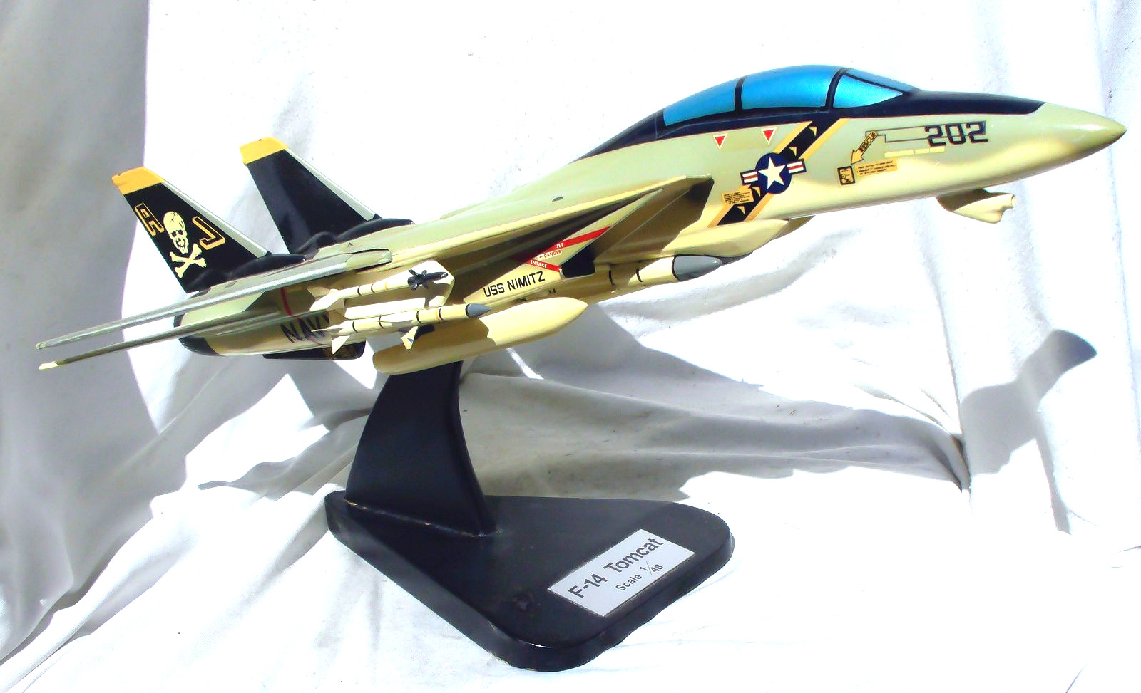 USN F-14 Tomcat  Jet Fighter 1/48 Scale  Model Marked VF-84 & Ship USS Nimitz