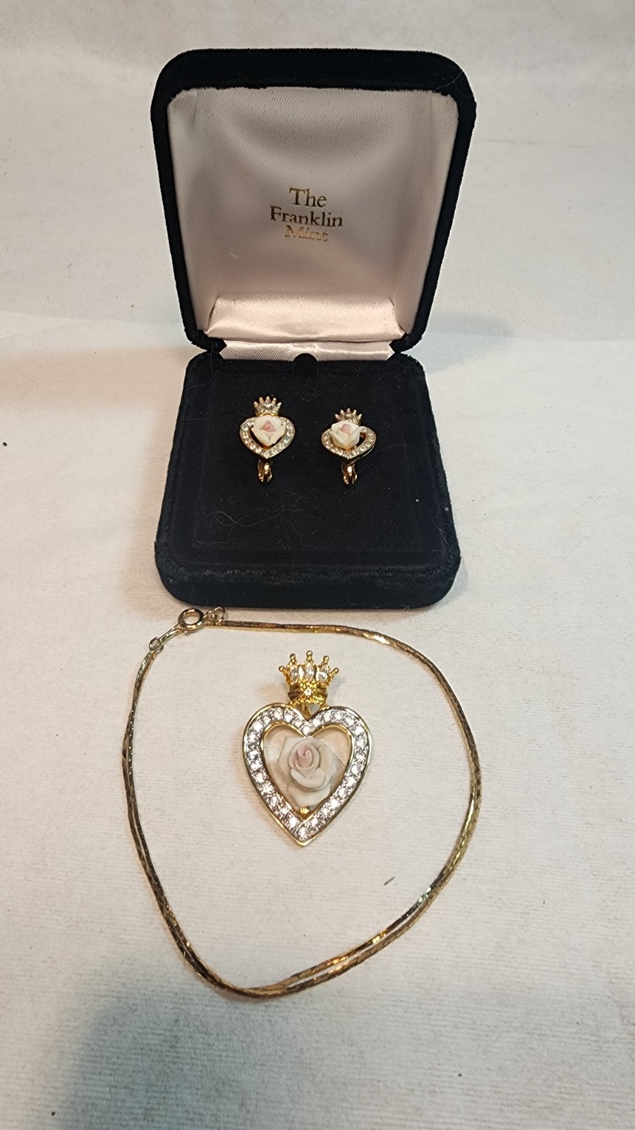 Vintage Princess Diana The Franklin Mint England Rose Pendant & Earrings, READ