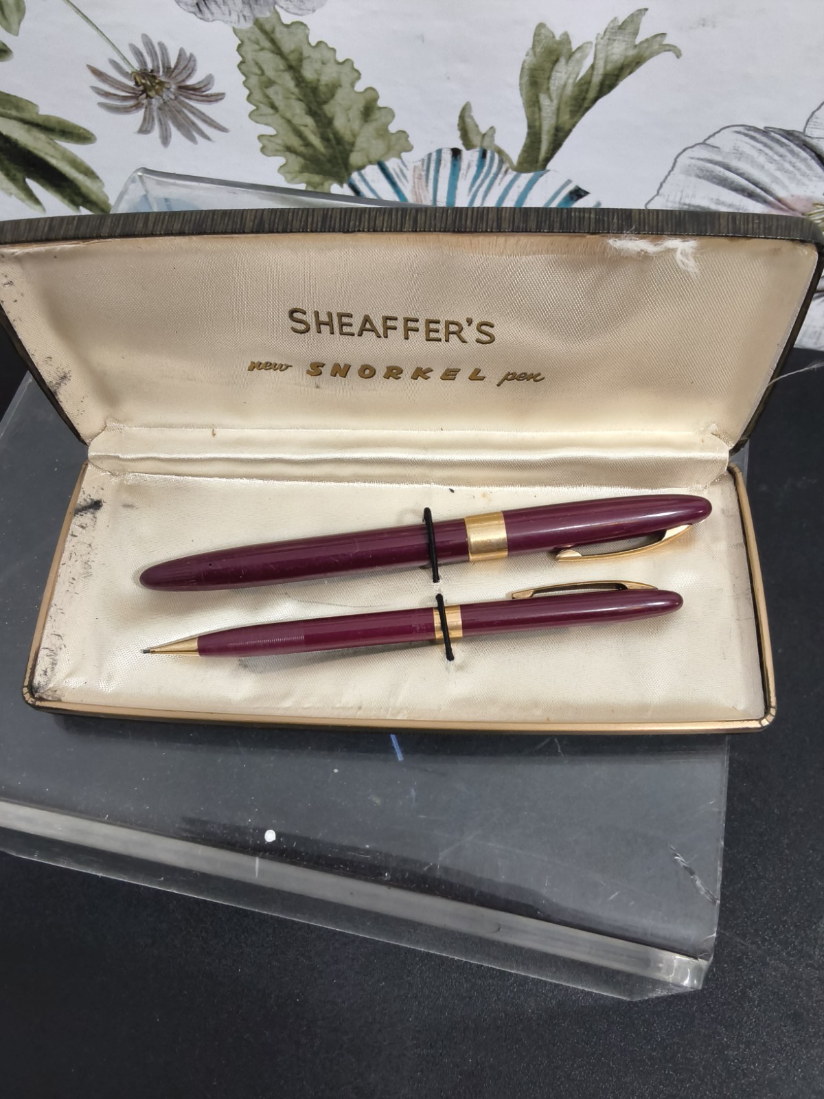 Vintage Burgundy WhiteSheaffer's Admiral Snorkel 14k Nib Fountain Pen Pencil Set