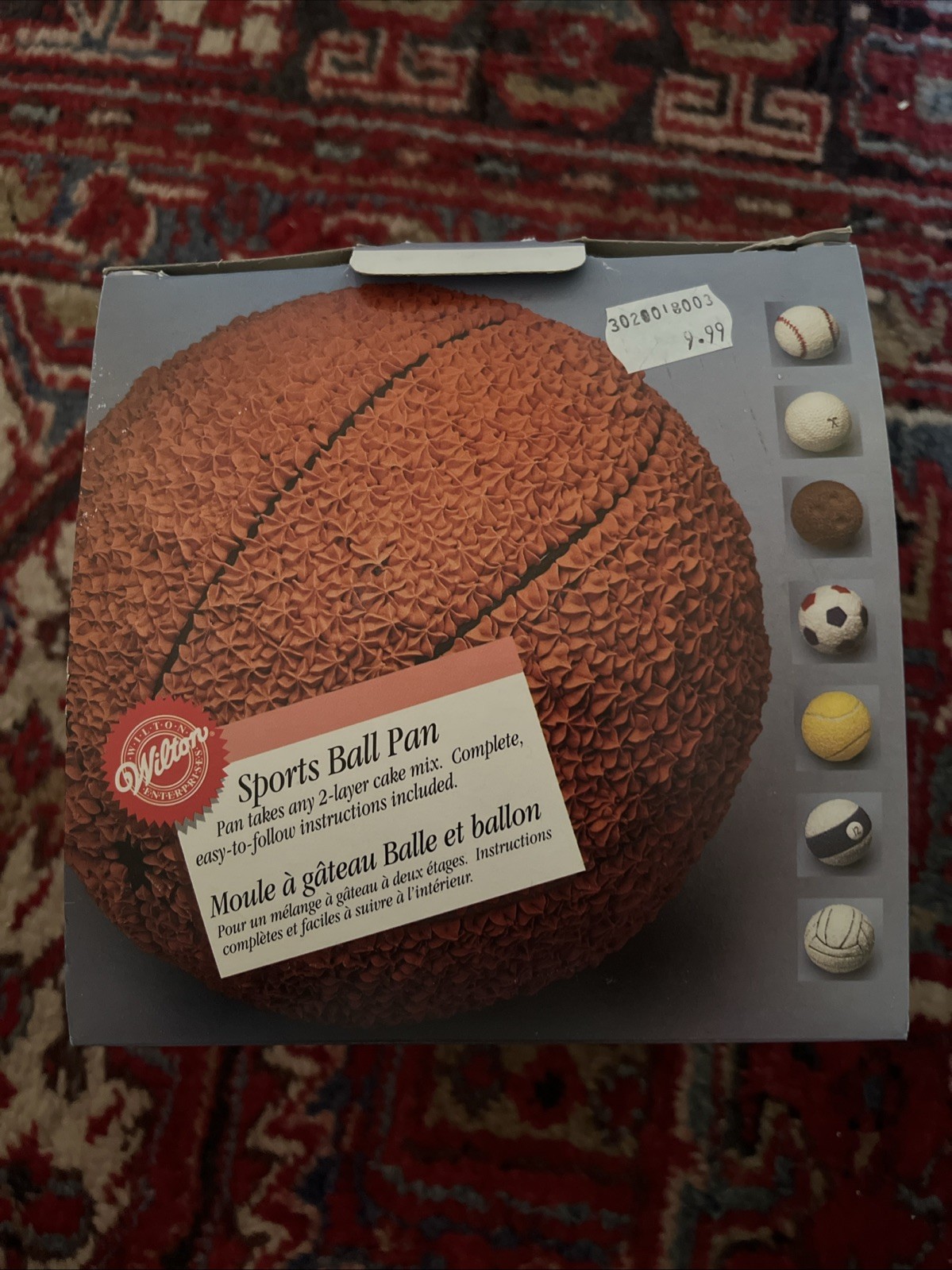 Wilton Vintage 3D Sports Ball Cake Pan