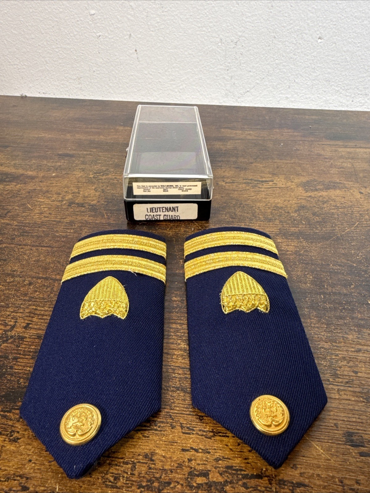 US Coast Guard Lieutenant O‑3 Shoulder Boards Wolf‑Brown Boxed Pair Vintage NEW