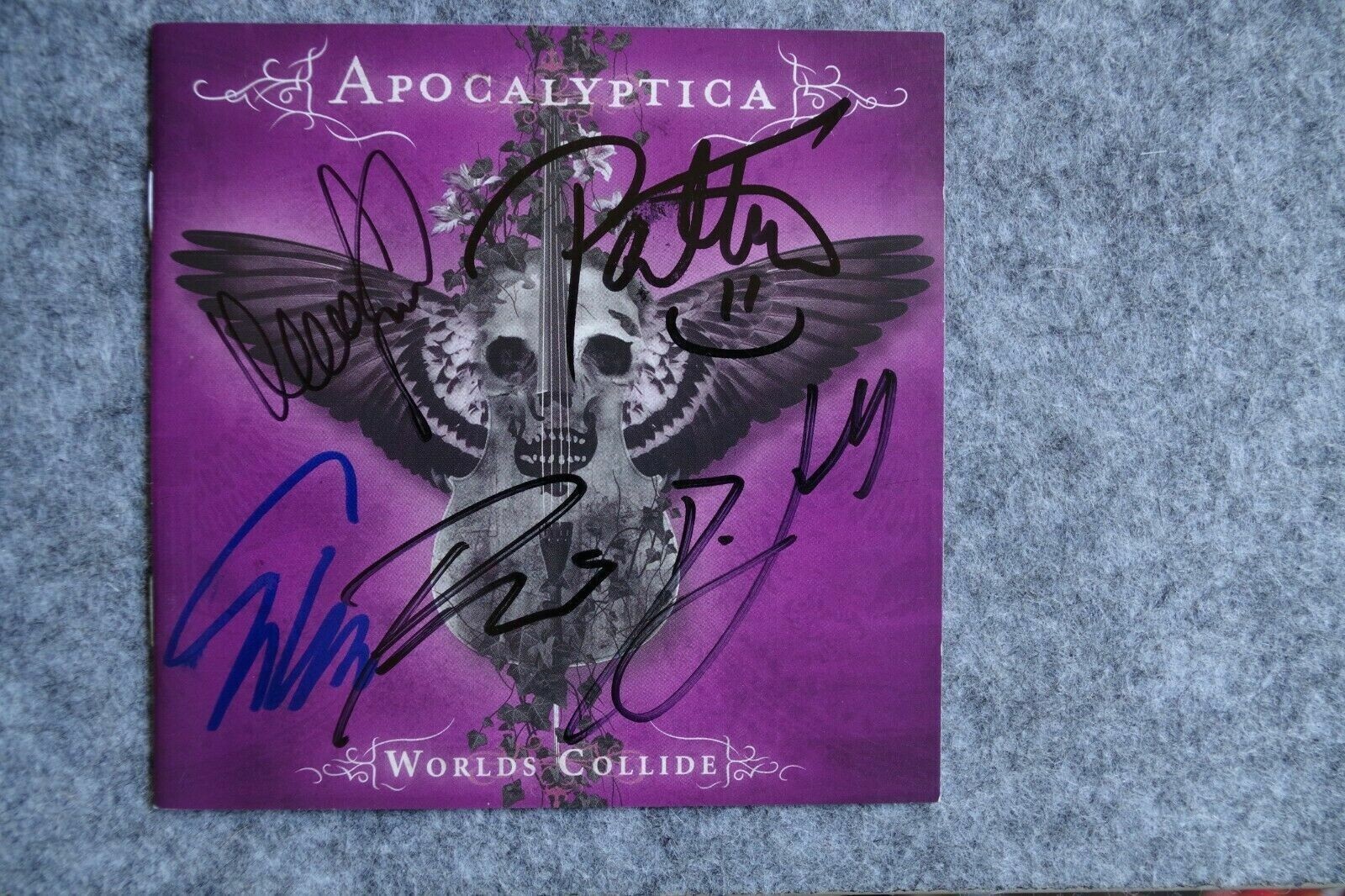 Apocalyptica - Worlds Dave Lombardo CD Album Signed/Autograph/Autographed/Autograph