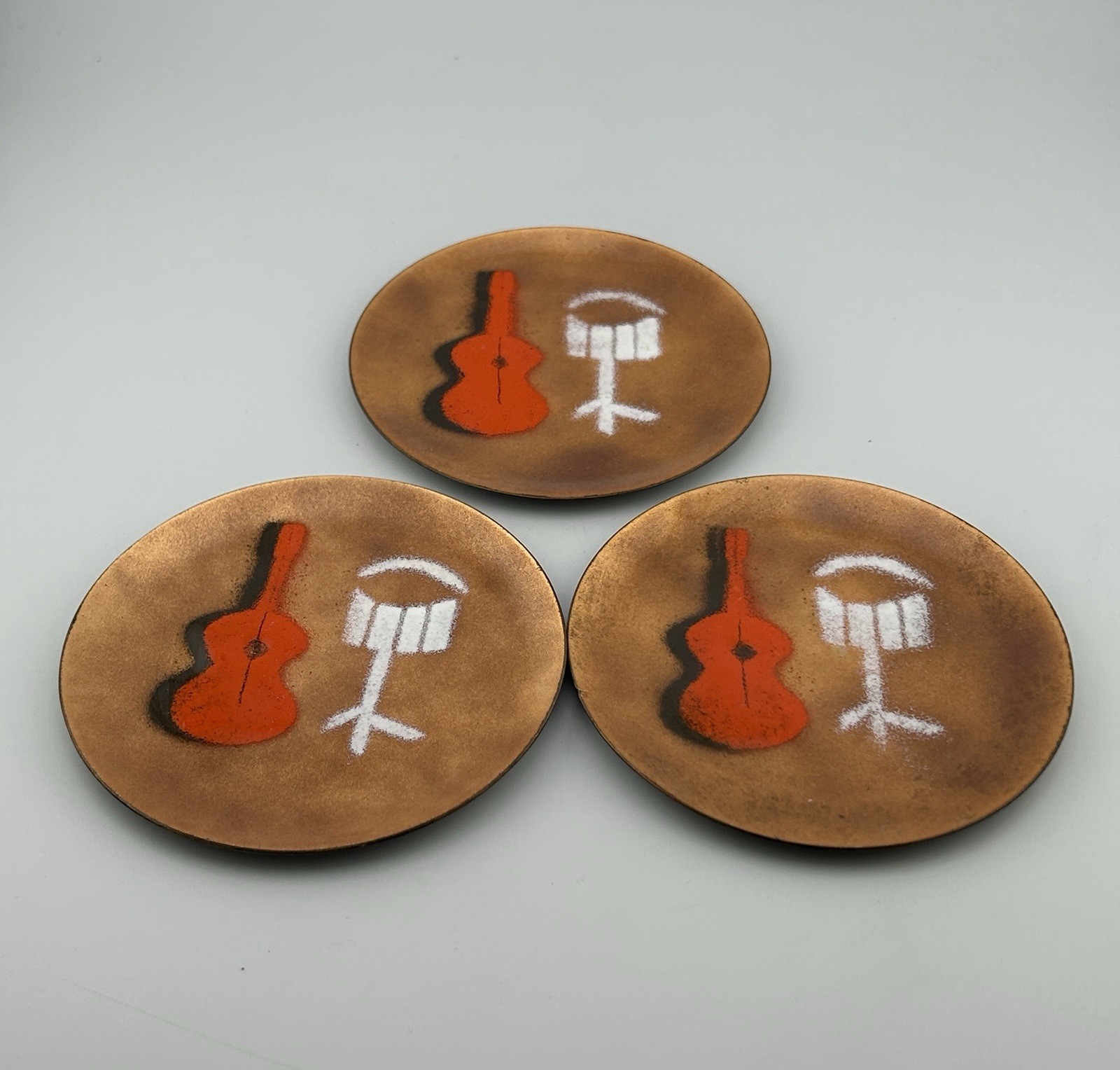 Ernest Sohn Creations 4″ Enamel Copper Guitar Drum Coasters 3pc MCM 1960s VTG
