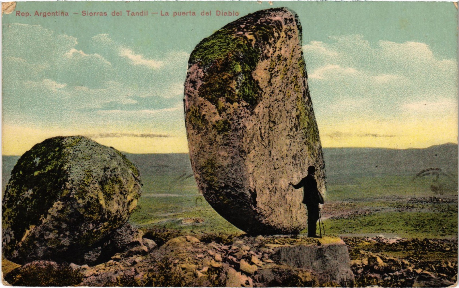 PC ARGENTINA, SIERRAS DEL TANDIL, LA PUERTA DEL DIABLO, Vintage Postcard(b67228)