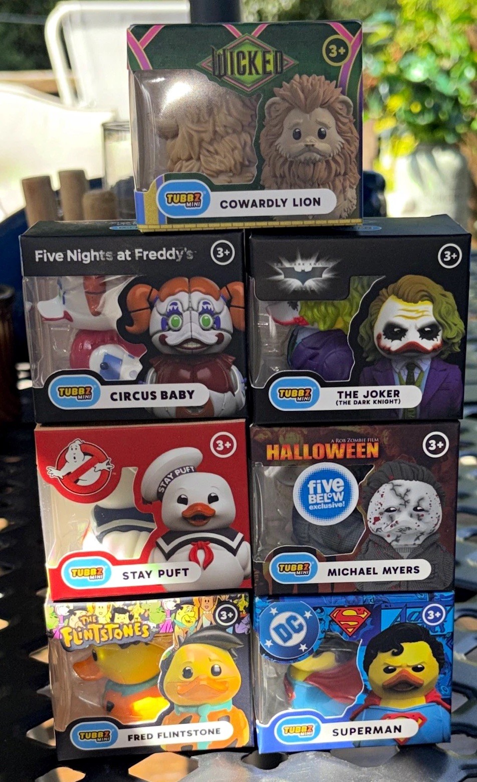 TUBBZ DUCKS Mini Vinyl Figures 7 -Pack Lot Five Below Exclusive.  ALL NIB. RARE