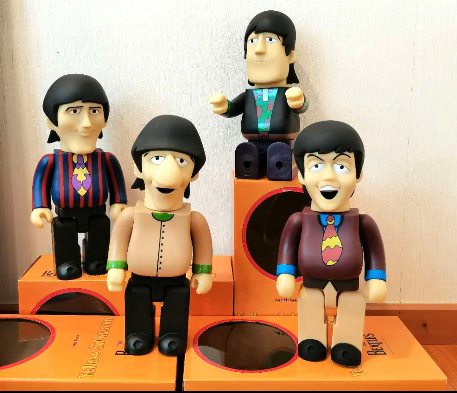 400% Size The Beatles \'\'The Yellow Submarine\'\' Action Figures Four Pack