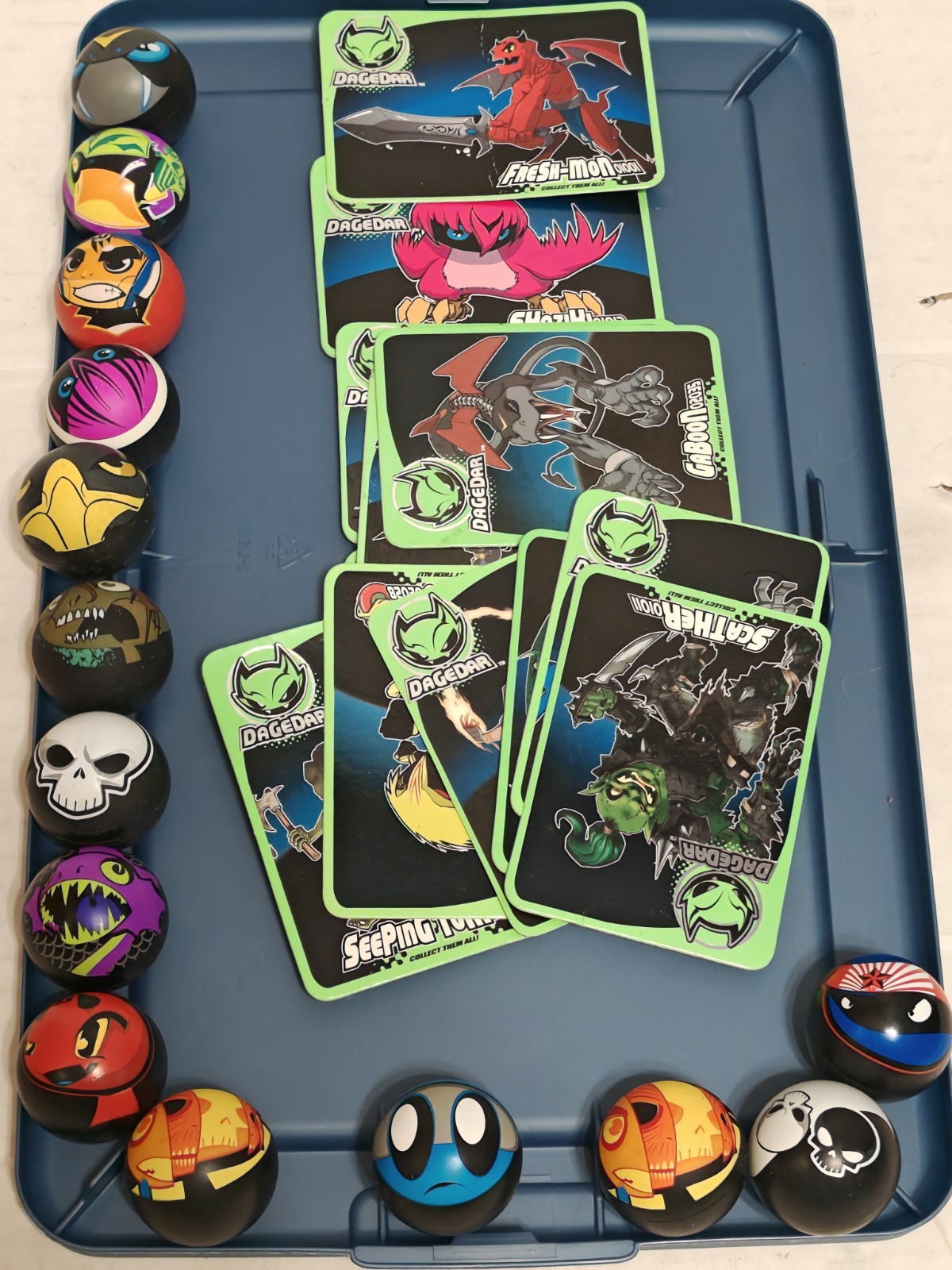 DaGeDar Super Charged Ball Bearing Monster Robot Rubber Balls Lot of 14 w/ Cards
