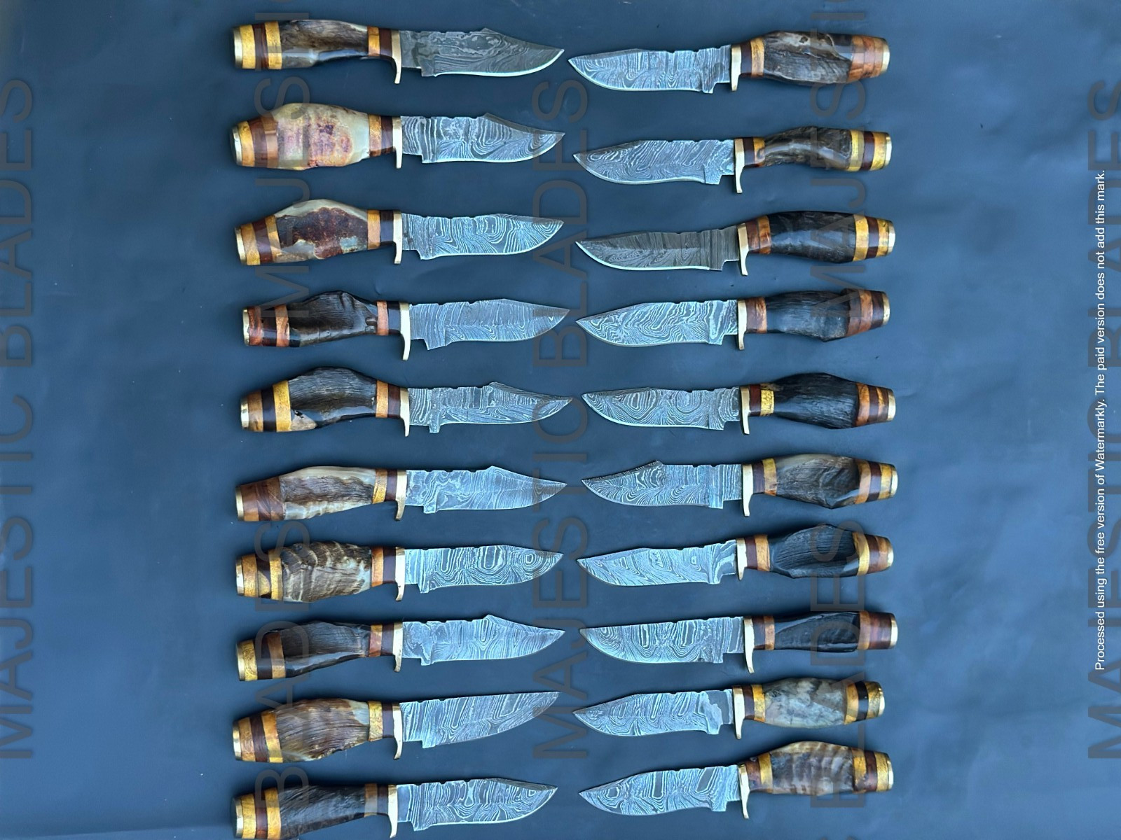 Lot of 20pc 8'' Damascus Steel Skinning/Hunting Knife Ram Horn Handle W Sheath.