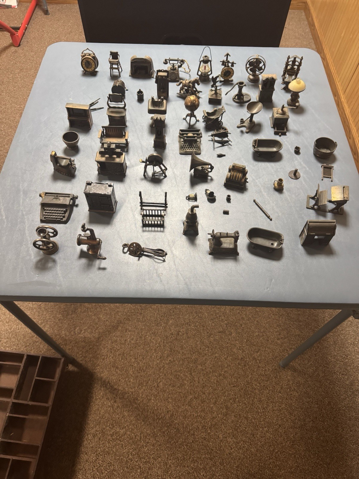 Vintage Durham Industries Metal Miniatures Qty 45
