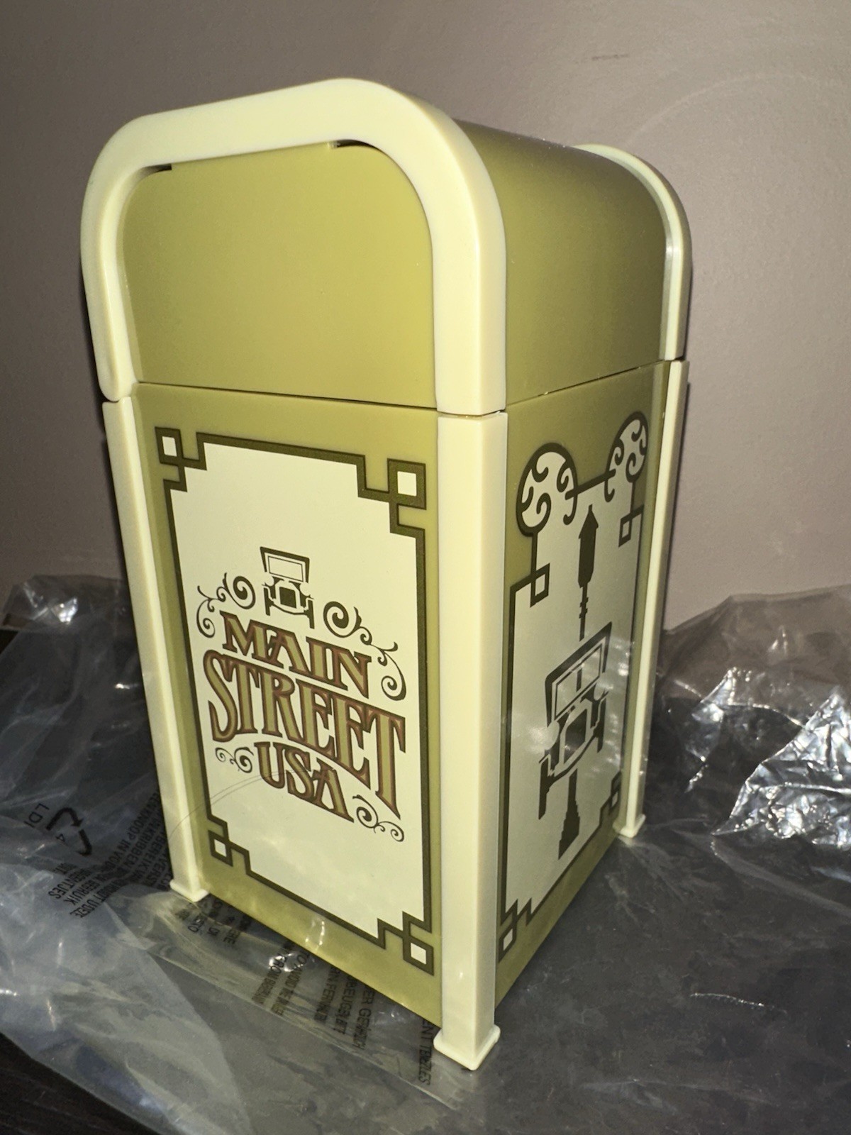 Main Street Trash Can Candy Container 2025 Disney Parks Walt Disney World NEW