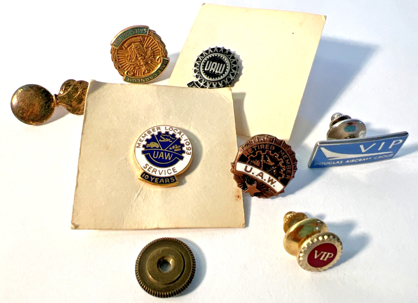 Vintage UAW Union Pin Lot Retiree Member 10 Year And Other Pins Lot 1/10 kt gf