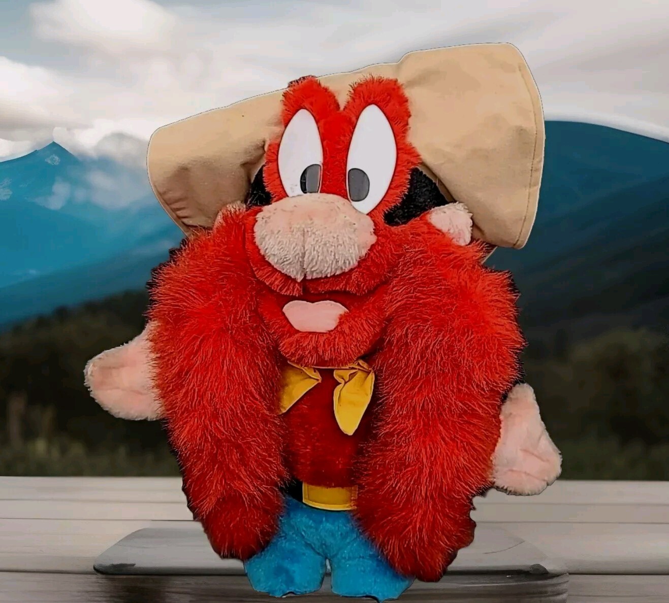 Vintage YOSEMITE SAM PLUSH FIGURE Big 20
