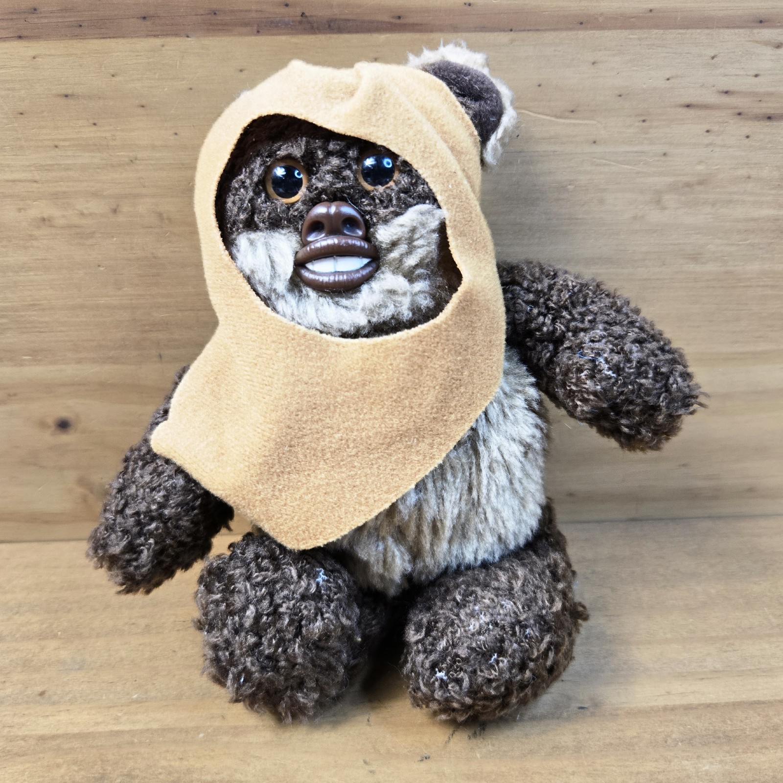 Vintage 1997 Kenner Star Wars Buddies Wicket The Ewok Plush Figure