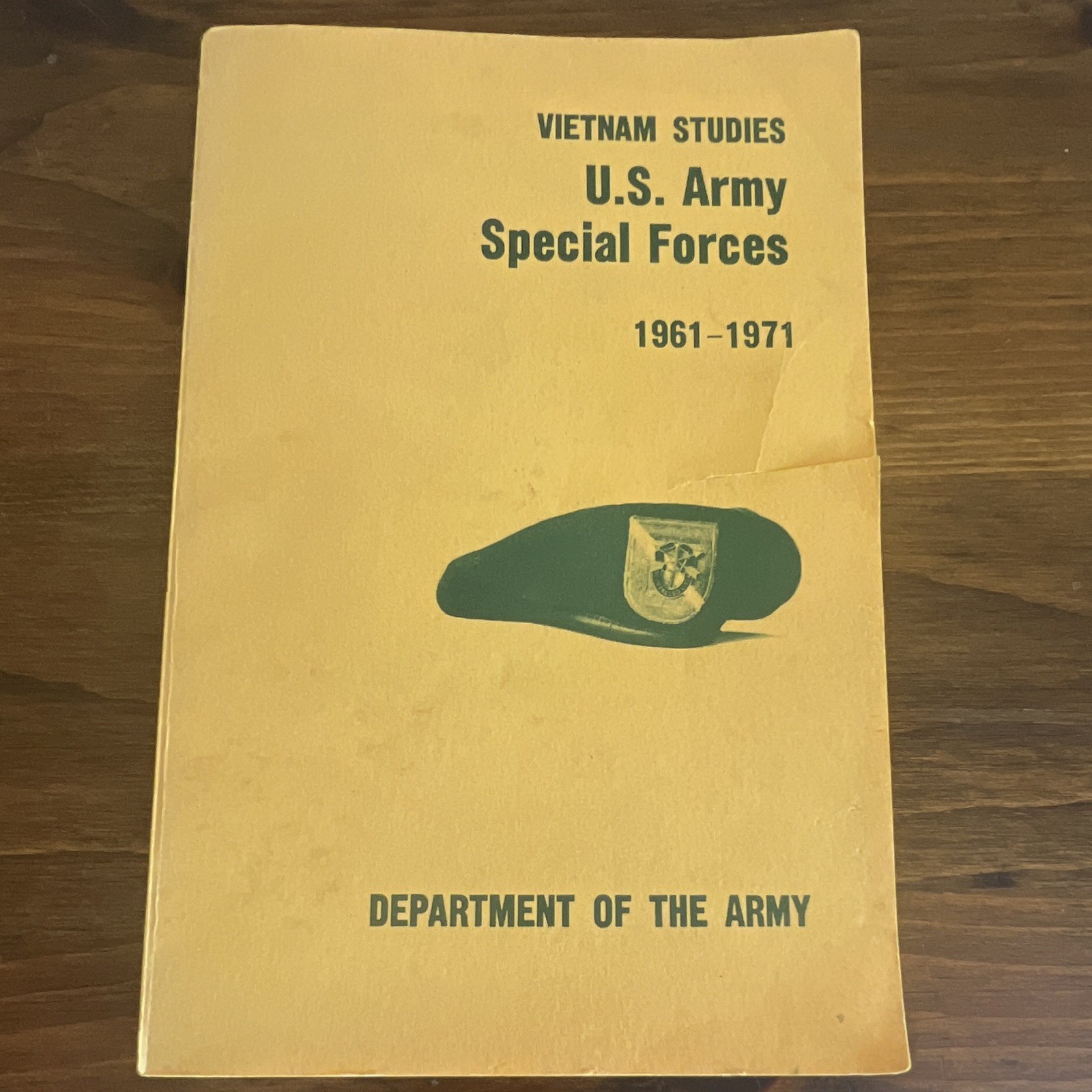Army Special Forces Vietnam Studies 1961-1971 Francis Kelly 1973 Dept Army Book