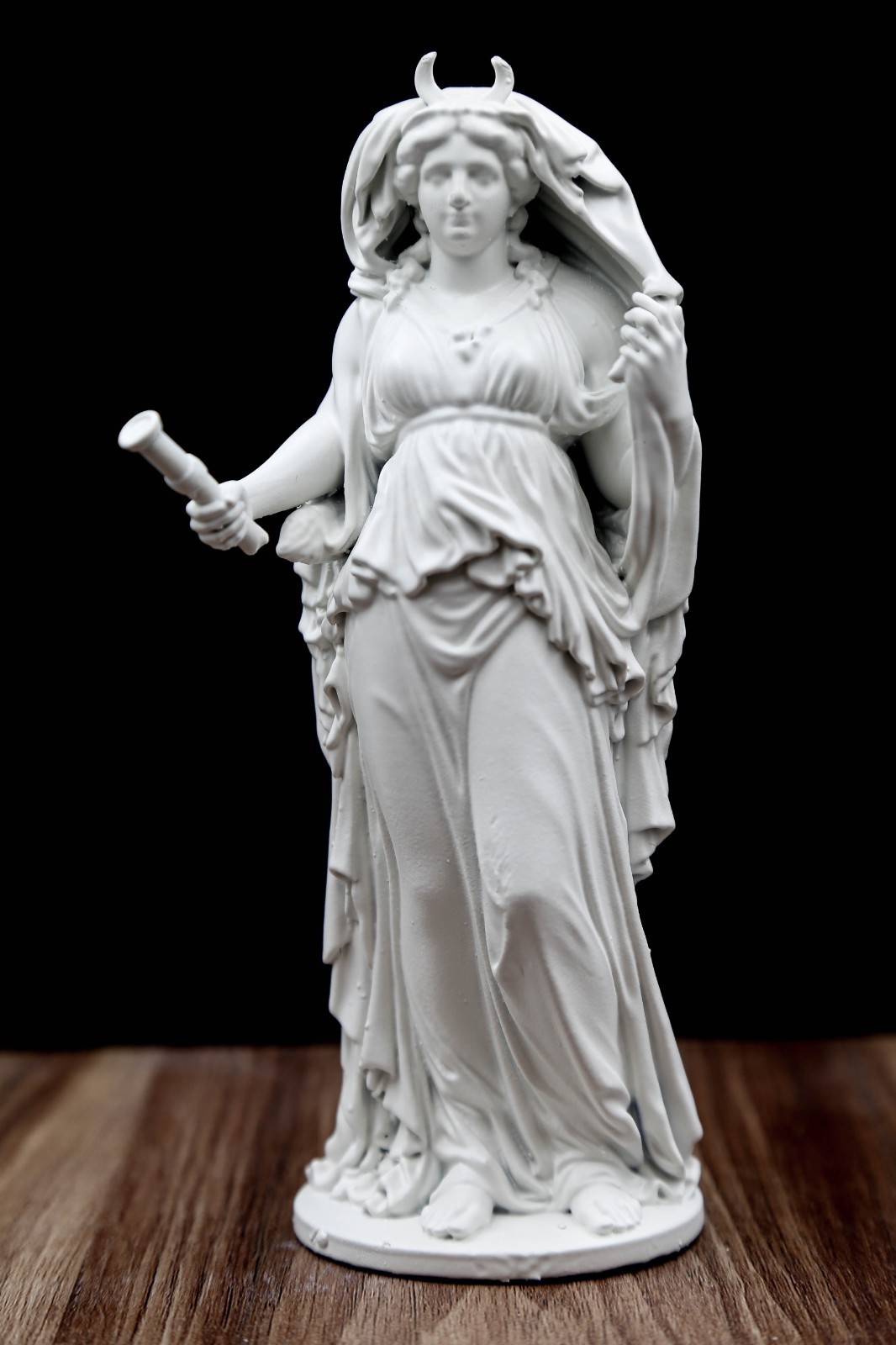 Selene Moon Goddess Statue, Greek Mythology Sculpture, Witchy Decor, Pagan Altar