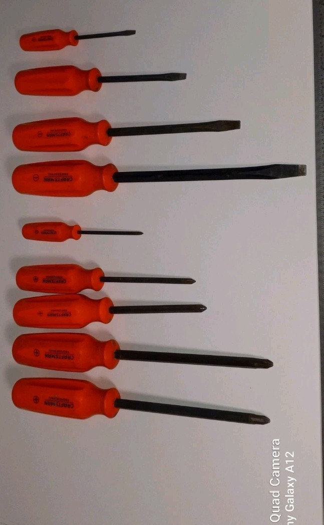  RARE NOS CRAFTSMAN PROFESSIONAL ORANGE 9 pc SCREWDRIVER SET  UNUSED -  USA