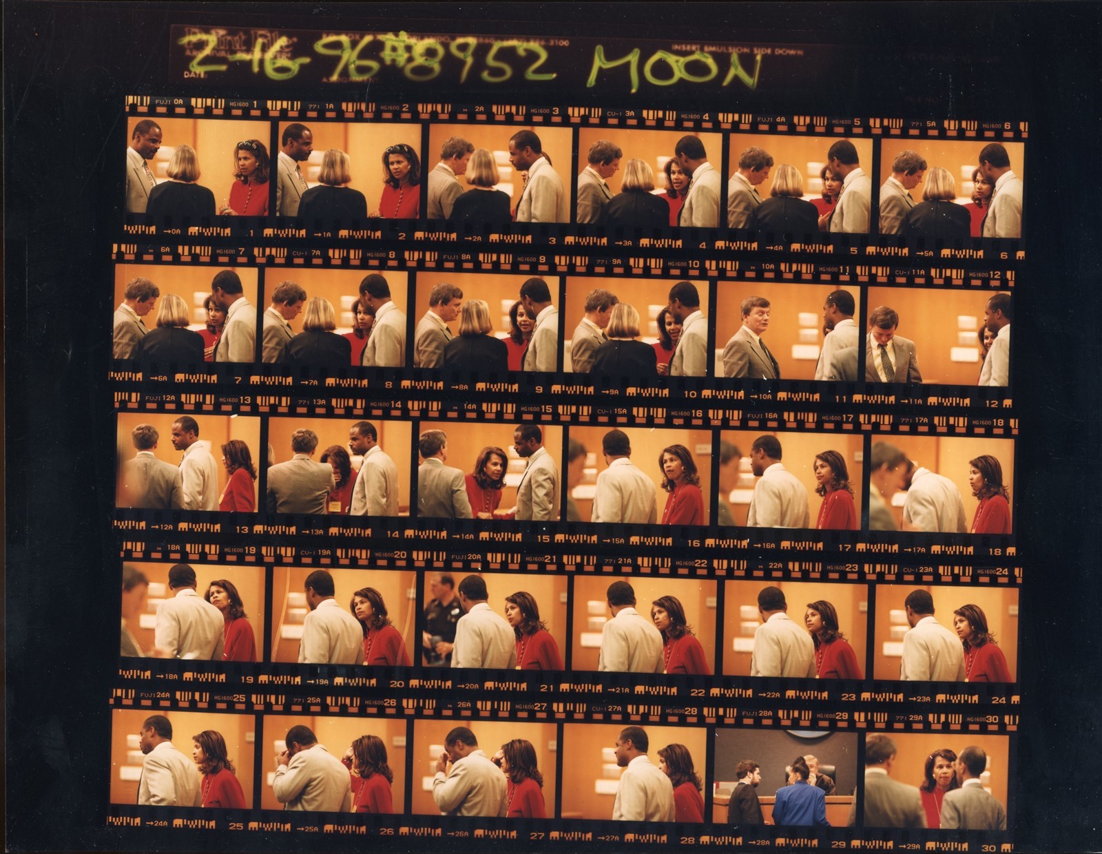 LG115 1996 Original Contact Sheet Photo WARREN MOON ABUSE TRIAL EX-WIFE FELICIA