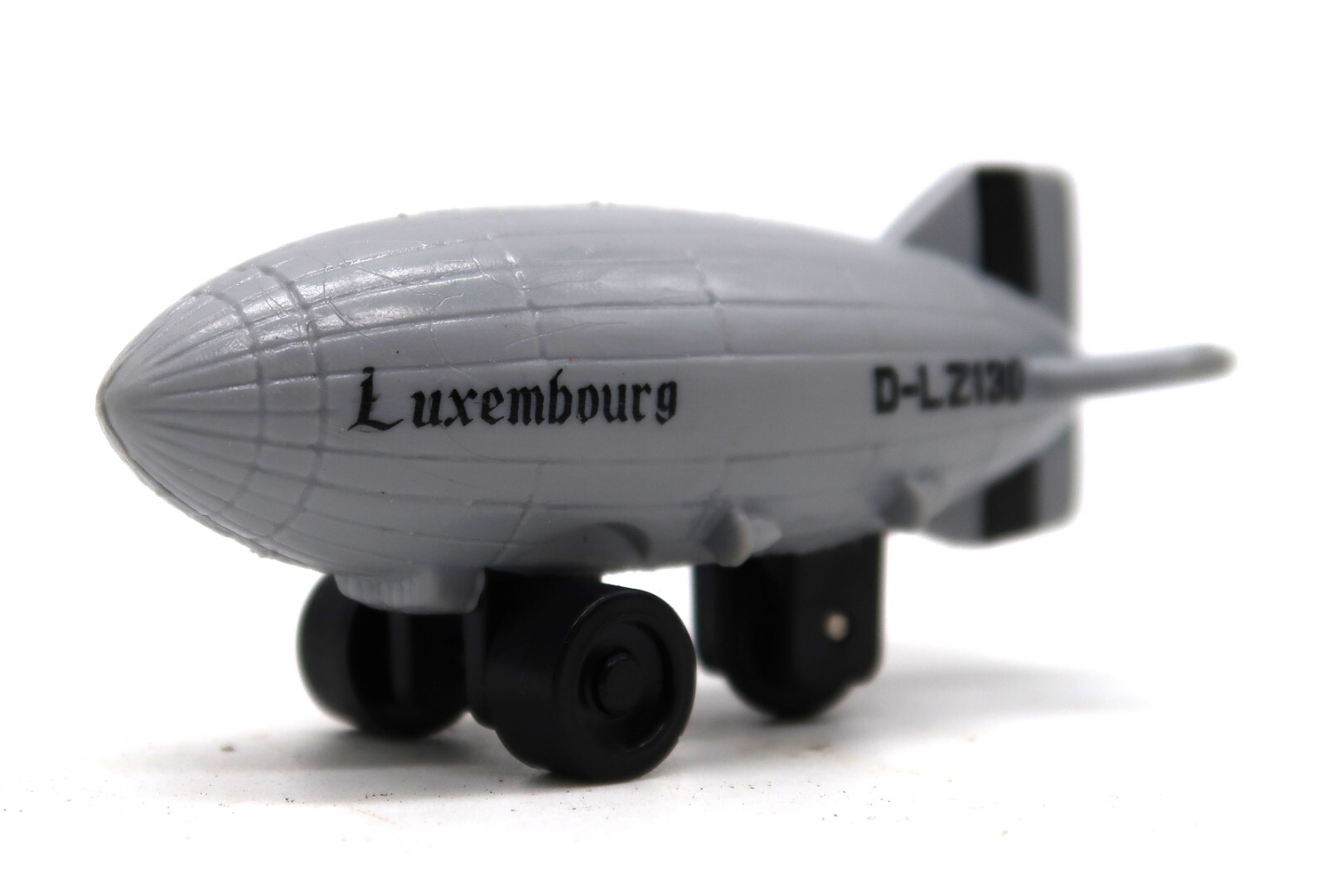 Vtg Disney Applause Zeppelin Luxembourg D-LZ130 Blimp Ship HTF VGC Unique