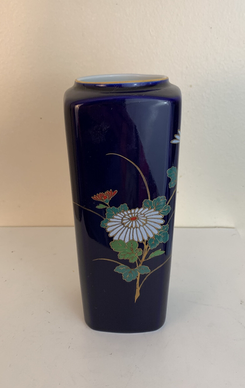 Fukagawa Square Vase Cobalt Blue Floral Gold 7.5”  Handpainted Porcelain