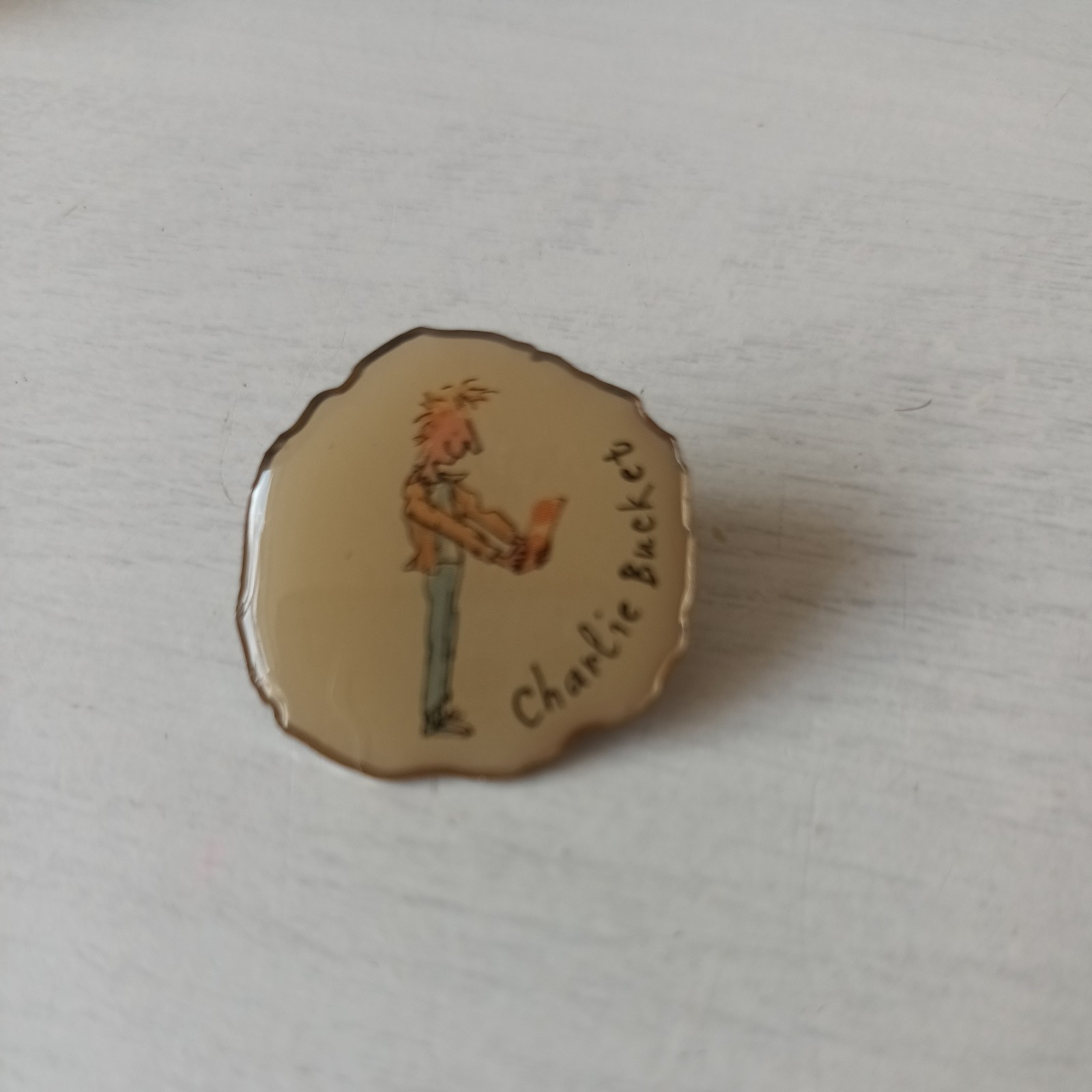 2007 Rare Roald Dahl enamel pin - Charlie Bucket