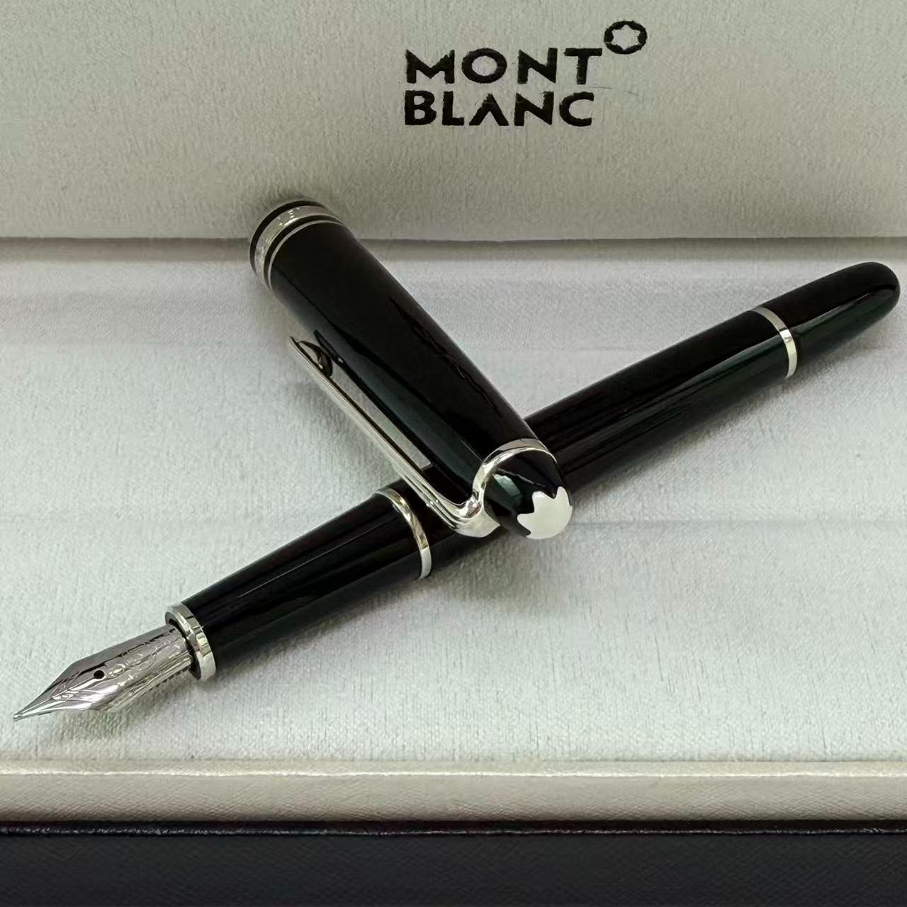 MB Meisterstück Platinum-Coated Collection Pen With Box
