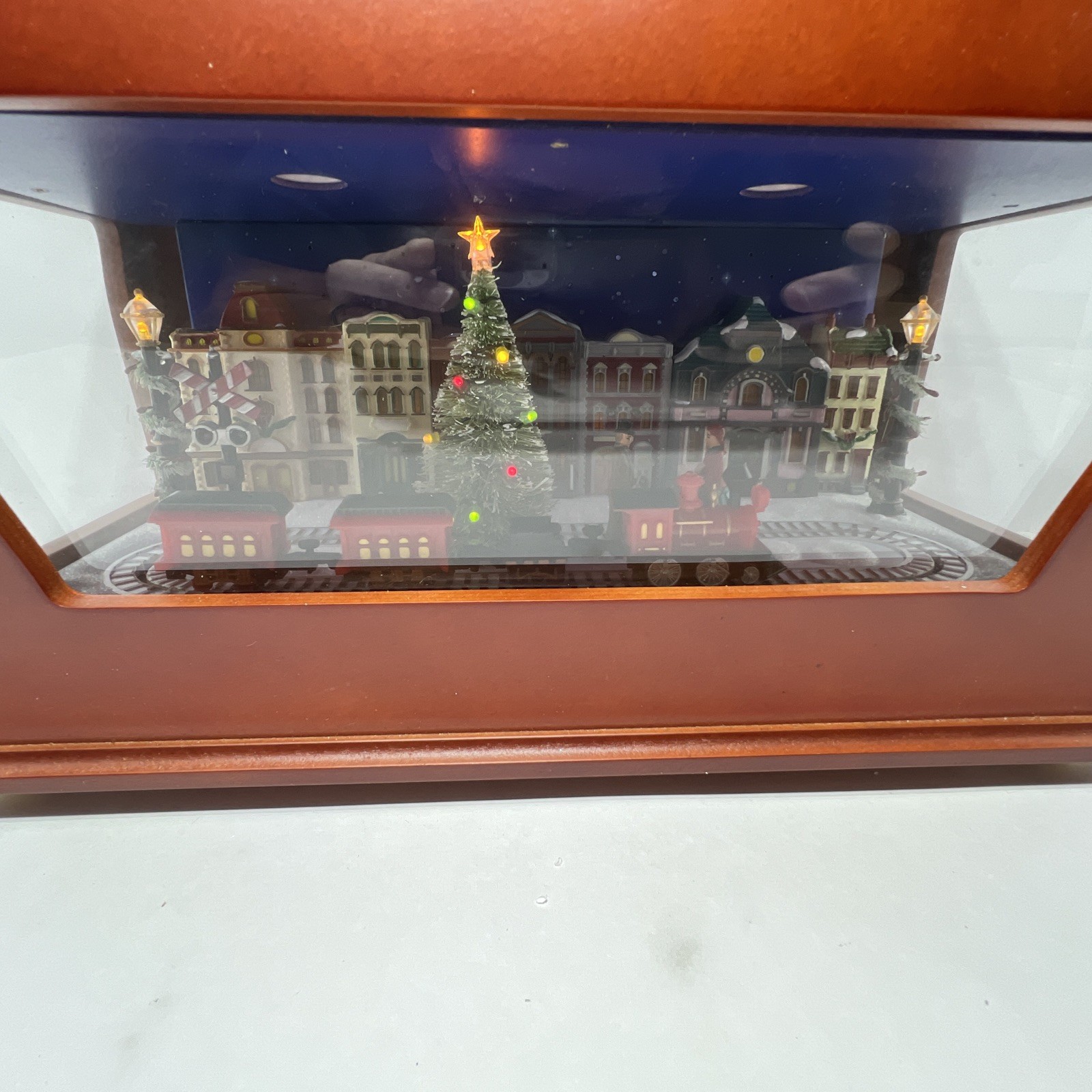 MR. CHRISTMAS GOLDEN LABEL ANIMATED SYMPHONY OF BELLS 70 SONGS IN BOX