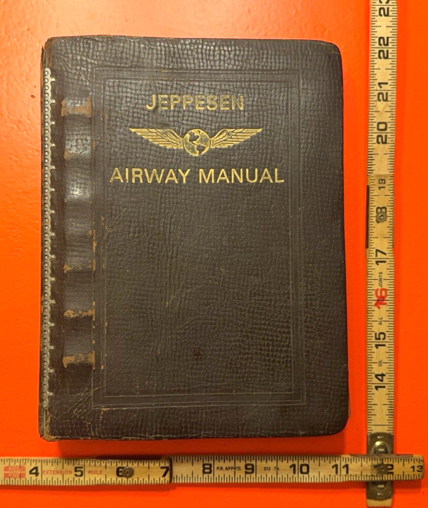 Vintage Jeppesen Airway Manual Leather 7-Ring Binder w/ Charts & Dividers