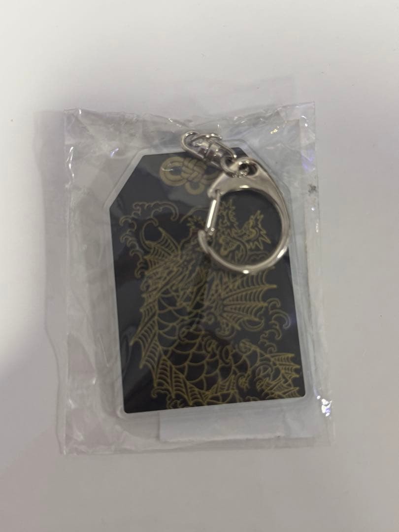 YakuzaLike a Dragon Amulet Acrylic Keychain