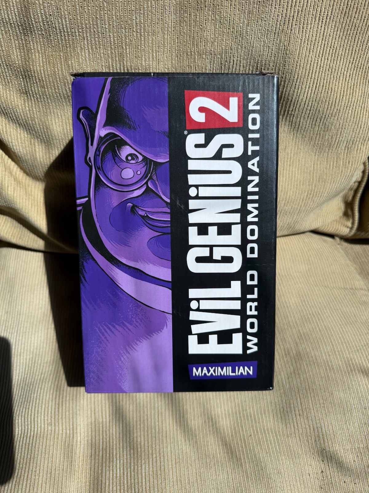 Evil Genius 2 Maximilian Statue Collectible Figure – Brand New