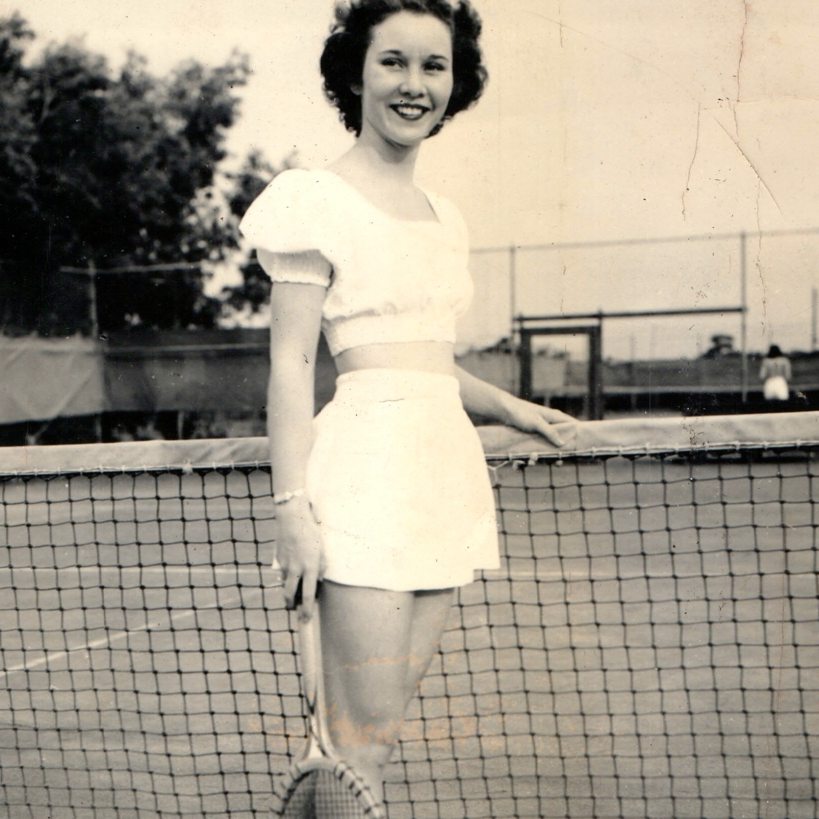 ID'd c1940s Louise Brooks Holly Tennis Court Racket Snapshot Photo Midriff Skirt