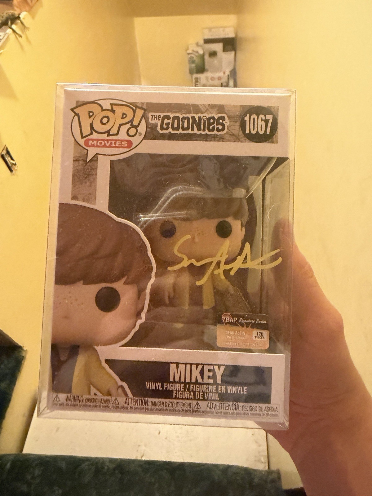 Sean Aston Signed Funko Pop The Goonies Mikey #1067 7BAP 170 PCS