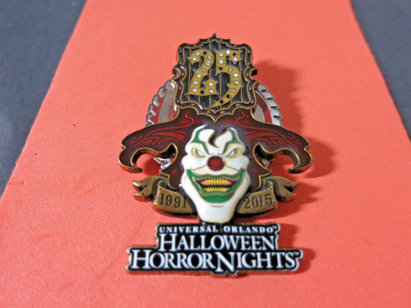 Universal Studios Orlando Jack Saw Halloween Horror Nights 25 Enamel Pin 2015