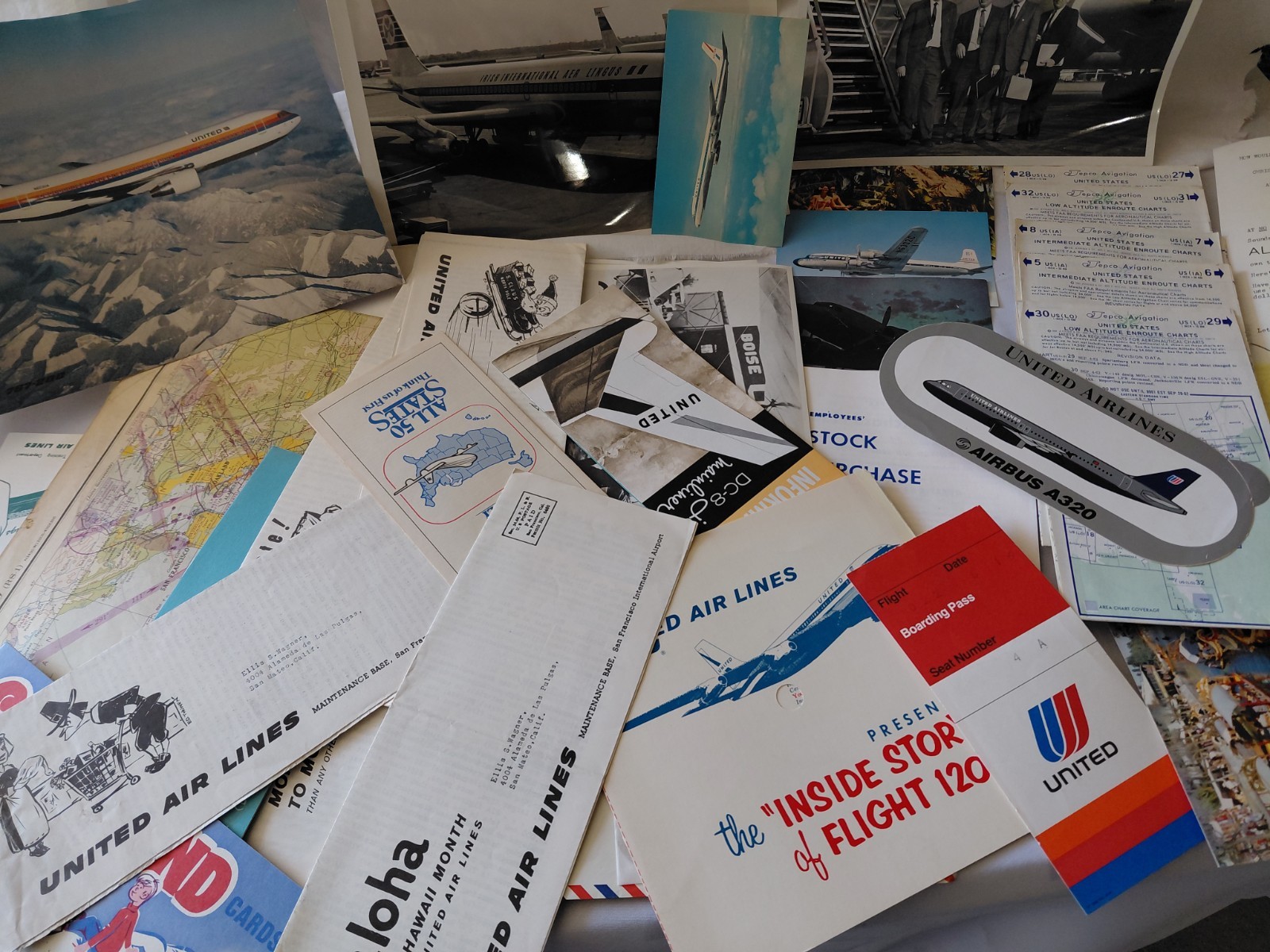 Lot Vintage Ephemera UNITED AIRLINES - See 20 Photos - 2.5 Lbs