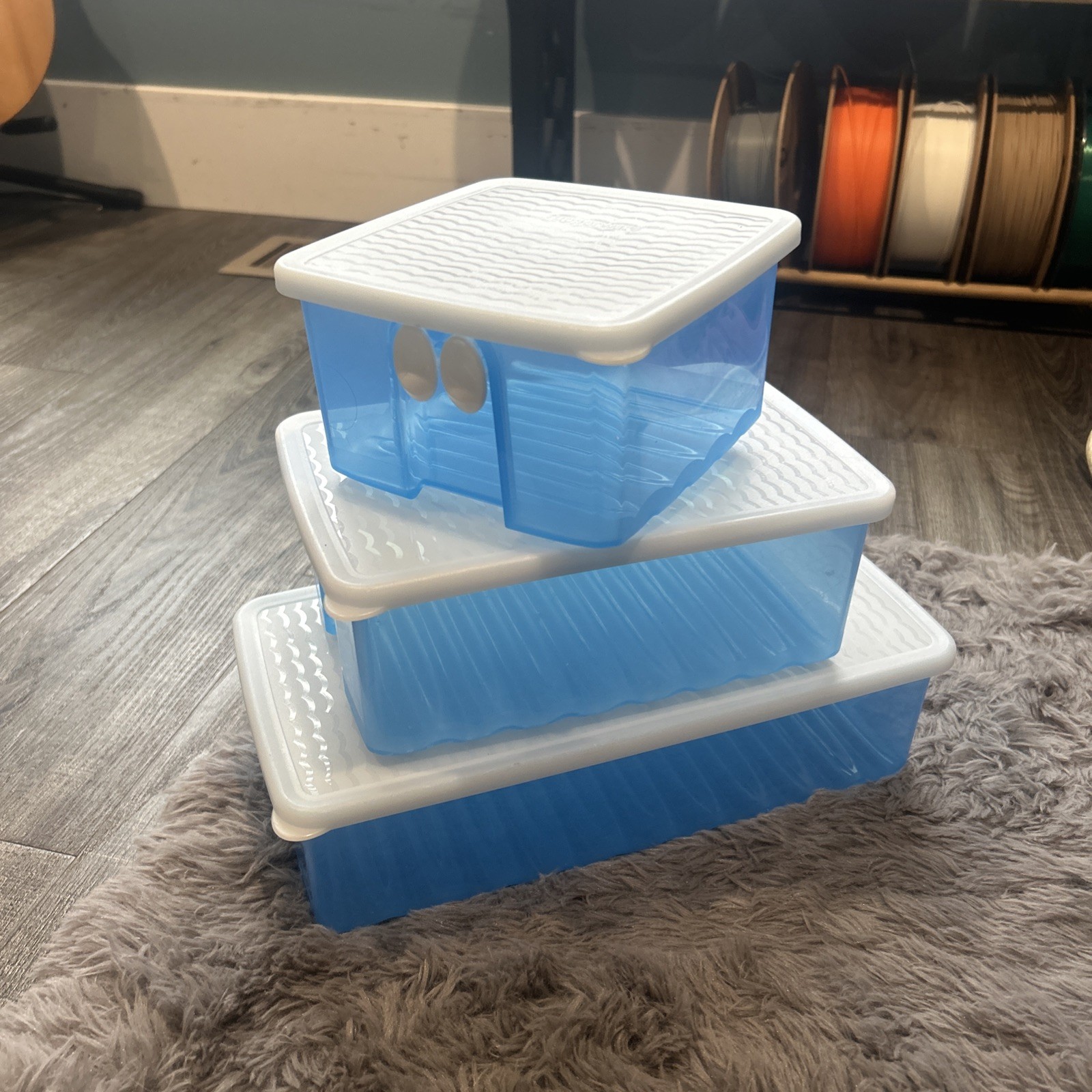 Tupperware FridgeSmart blue and white food storage container lot of 3 Vintage